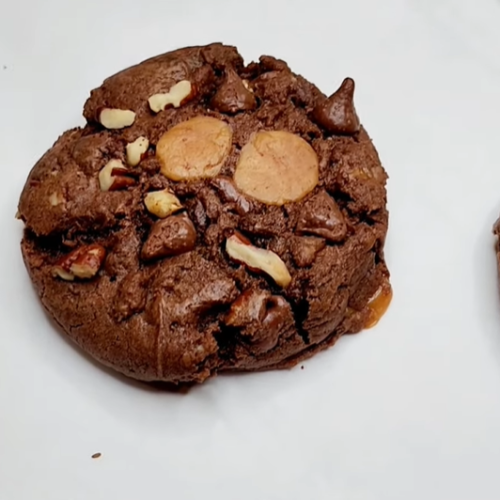 SALTED CARAMEL PECAN CHOCOLATE CHIP COOKIES