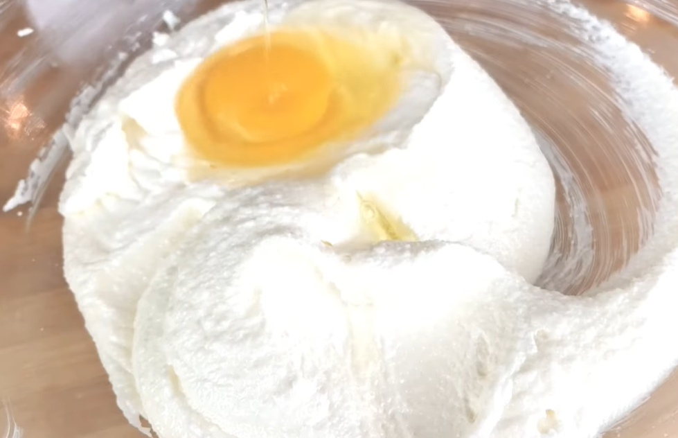 add the eggs and vanilla in a bowl